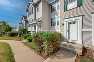3559 Woodside Ct, Joliet, IL 60431 - Photo 2