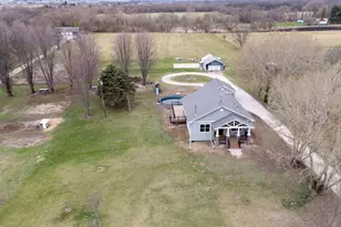 9119 Riley Rd, Marengo, IL 60152 - Photo 44