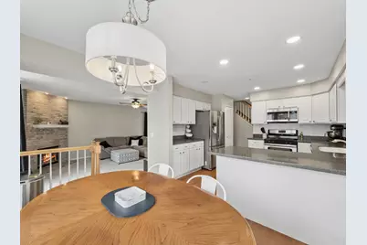 1656 Normandy Woods Court, Grayslake, IL 60030 - Photo 22