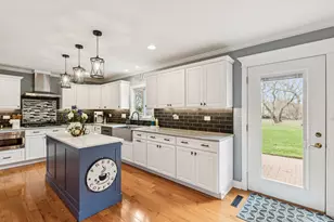 701 Woodland Ln, Marengo, IL 60152 - Photo 4