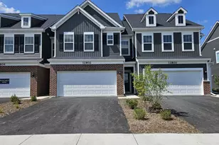 12802 South Nicholas Dr, Plainfield, IL 60585 - Photo 1