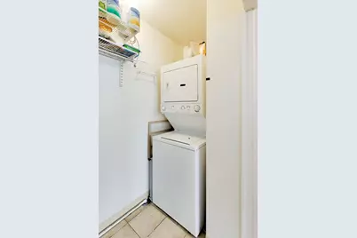 1701 N Crilly Court #2E, Chicago, IL 60614 - Photo 12