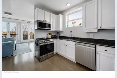 2401 W Lexington Street #4, Chicago, IL 60612 - Photo 8