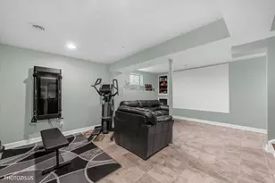 92 Kenilworth Ct, Romeoville, IL 60446 - Photo 24