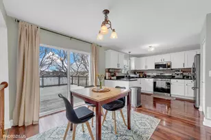 92 Kenilworth Ct, Romeoville, IL 60446 - Photo 10