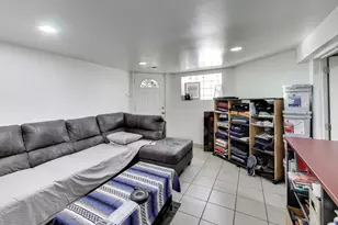 3513 N Western Ave, Chicago, IL 60618 - Photo 24