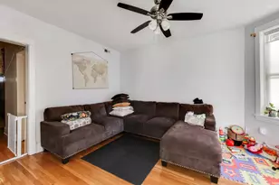 3513 N Western Ave, Chicago, IL 60618 - Photo 4