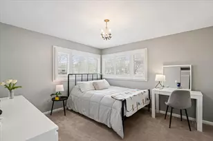 214 Hancock Ave, Lake Bluff, IL 60044 - Photo 16