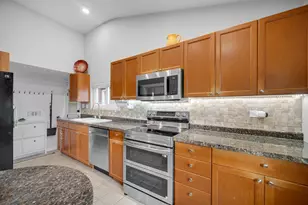 300 Voltz Rd, Northbrook, IL 60062 - Photo 10