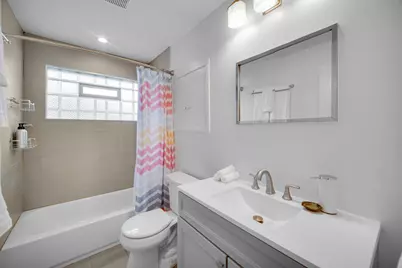 300 Voltz Road, Northbrook, IL 60062 - Photo 14