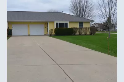 2547 N 4645th Road #B, Somonauk, IL 60552 - Photo 32