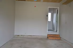 2547 N 4645th Rd, Somonauk, IL 60552 - Photo 22