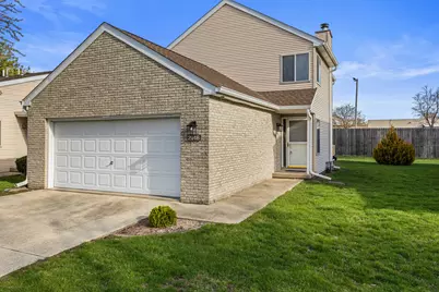 2918 Sierra Drive #2918, Champaign, IL 61822 - Photo 1