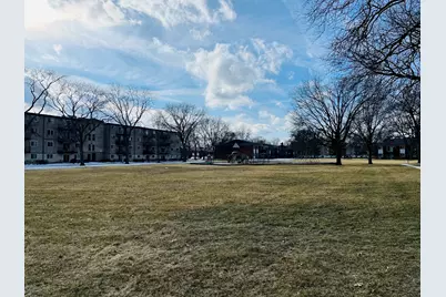 [Address not provided], Arlington Heights, IL 60004 - Photo 18