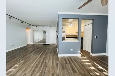 [Address not provided], Arlington Heights, IL 60004 - Photo 10