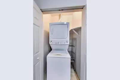 2233 W Medill Avenue #D, Chicago, IL 60647 - Photo 20