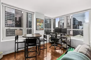 345 N LaSalle St, Chicago, IL 60654 - Photo 4