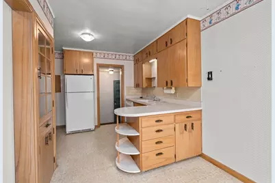 1814 36th Street, Moline, IL 61265 - Photo 8