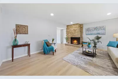 593 Bristol Lane, Elk Grove Village, IL 60007 - Photo 12