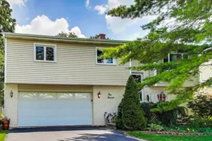 111 S Brighton Pl, Arlington Heights, IL 60004 - Photo 1