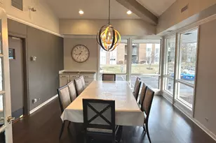 2 Oak Brook Club Dr, Oak Brook, IL 60523 - Photo 22