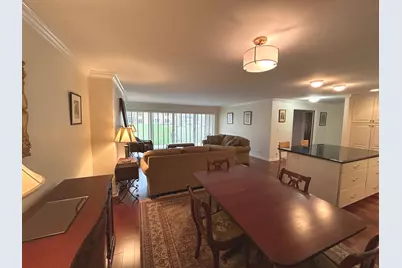 2 Oak Brook Club Drive #B111, Oak Brook, IL 60523 - Photo 10