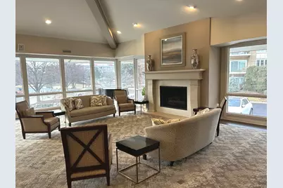 2 Oak Brook Club Drive #B111, Oak Brook, IL 60523 - Photo 18