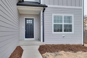 25W275 Doris Ave, Carol Stream, IL 60188 - Photo 2