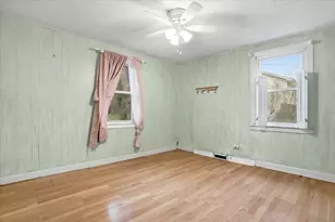 34223 N Harrison Ave, Round Lake, IL 60073 - Photo 10