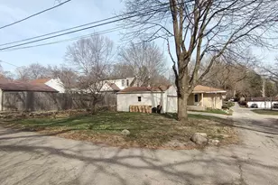 116 N Vale Ave, Rockford, IL 61107 - Photo 14