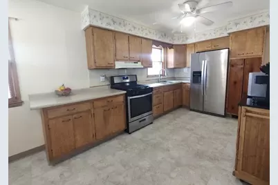 116 N Vale Avenue, Rockford, IL 61107 - Photo 22