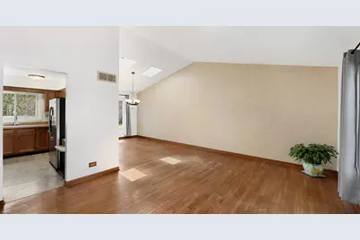 2284 Briarhill Drive, Naperville, IL 60565 - Photo 2