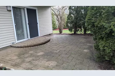 2284 Briarhill Drive, Naperville, IL 60565 - Photo 14