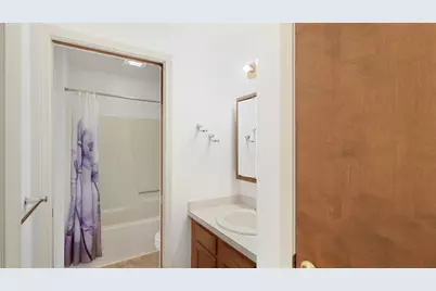 2284 Briarhill Drive, Naperville, IL 60565 - Photo 16
