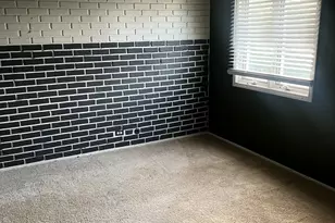 1085 Cove Dr, Prospect Heights, IL 60070 - Photo 4