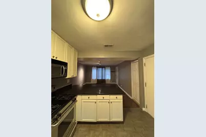 129 Elmwood Avenue #2S, Evanston, IL 60202 - Photo 2