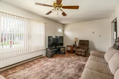 306 N White Street N, Creal Springs, IL 62922 - Photo 6