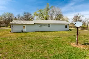 306 N White Street N, Creal Springs, IL 62922 - Photo 24