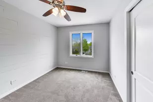 1101 Oakwood Dr, Westmont, IL 60559 - Photo 24