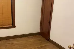 10214 S State St, Chicago, IL 60628 - Photo 8