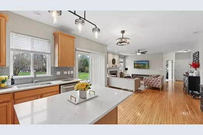 210 Honeysuckle Street, Bolingbrook, IL 60490 - Photo 12