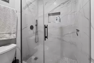 2451 N Albany Ave, Chicago, IL 60647 - Photo 20