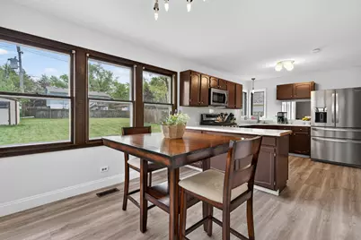81 Washington Avenue, Streamwood, IL 60107 - Photo 14