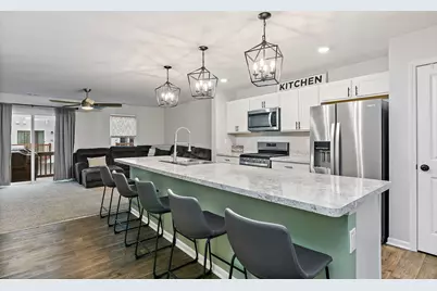 2563 Bella Drive, Pingree Grove, IL 60140 - Photo 4