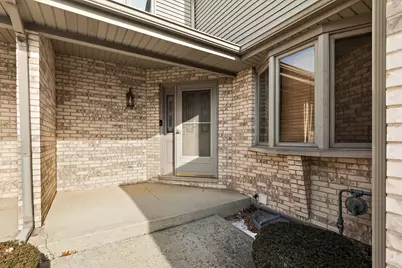 16538 Fairfax Court, Tinley Park, IL 60477 - Photo 4