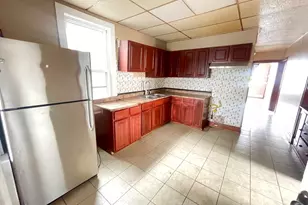 2512 W 45th Pl, Chicago, IL 60632 - Photo 2