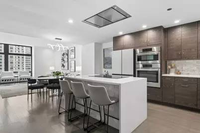 680 N Lake Shore Drive #916, Chicago, IL 60611 - Photo 4