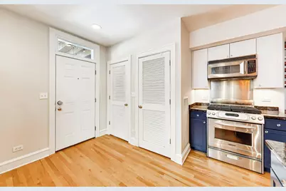 1734 W Foster Avenue #1, Chicago, IL 60640 - Photo 20