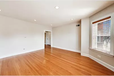 1734 W Foster Avenue #1, Chicago, IL 60640 - Photo 4