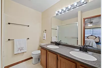 723 Silk Oak Lane, Crystal Lake, IL 60014 - Photo 12